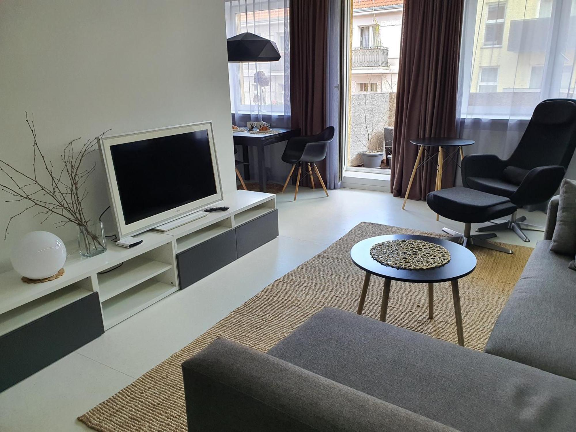 Whitebeeapartament Apartment Вроцлав Екстериор снимка